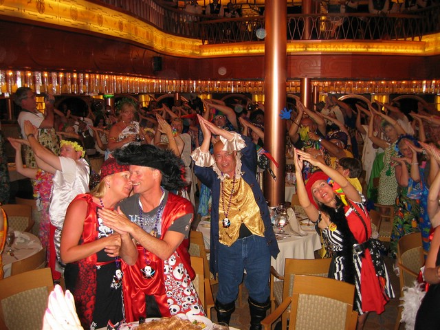 phcruise20054726.jpg